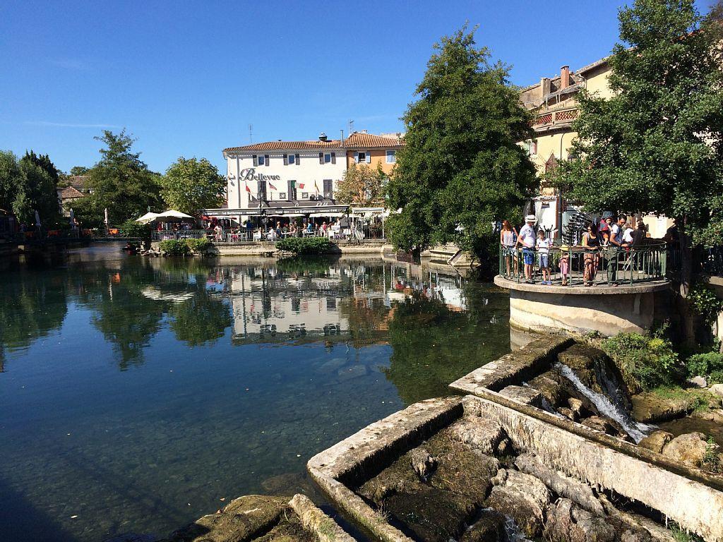 Studio De Charme Avec Sa Terrasse En Plein Coeur De Ville LʼIsle-sur-la-Sorgue Exteriér fotografie